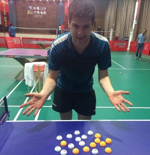 Ovtcharov_Two_Toned_Balls Ovtcharov_Two_Toned_Balls